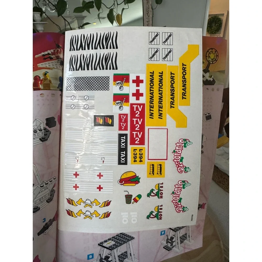 VINTAGE 1990‎ LEGO IDEA BOOK some used STICKERS Lego Systems